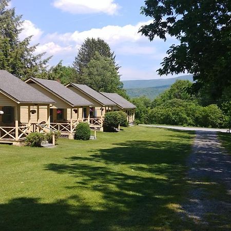 Serenity Motel Shaftsbury Екстериор снимка