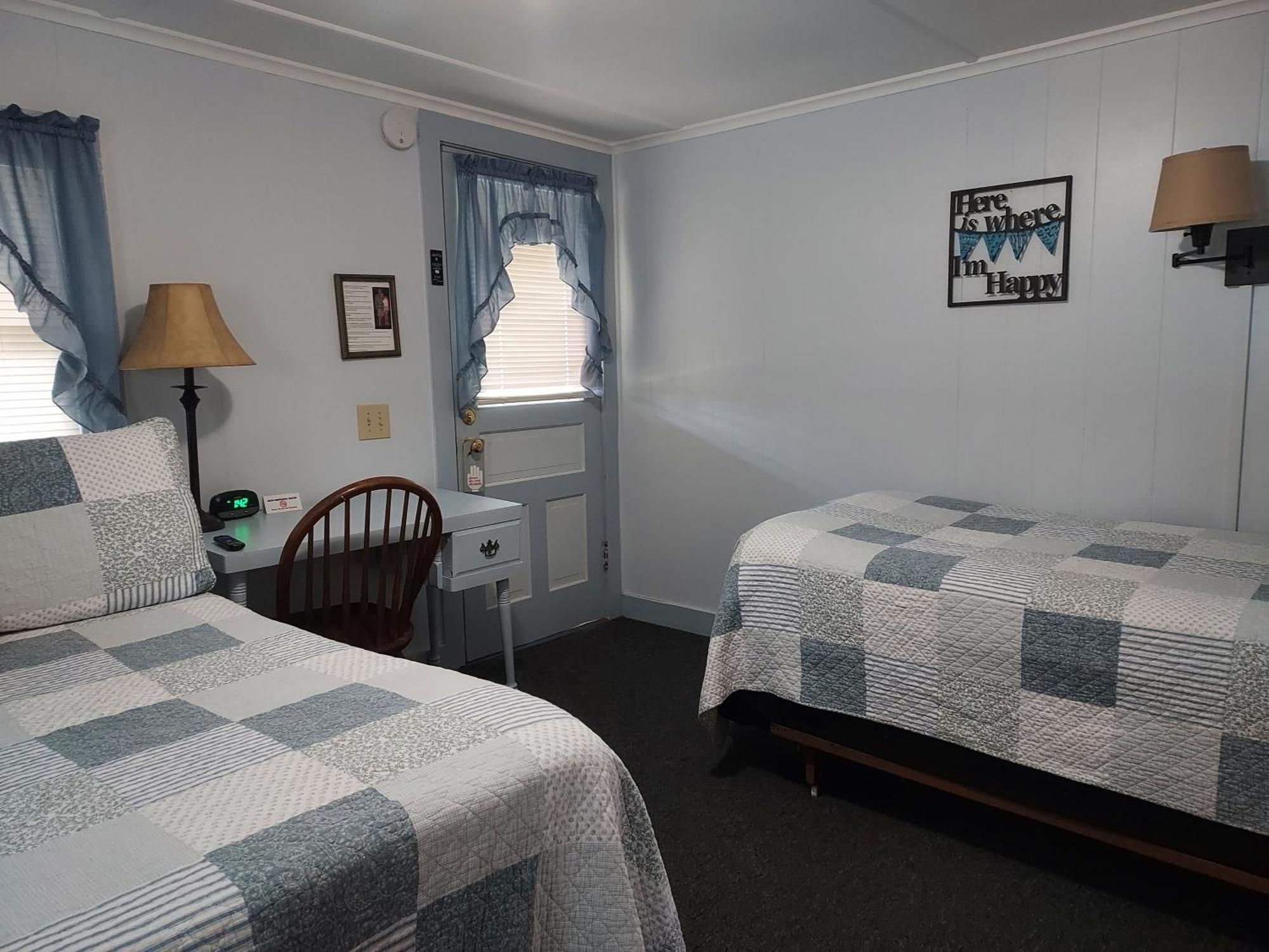 Serenity Motel Shaftsbury Екстериор снимка