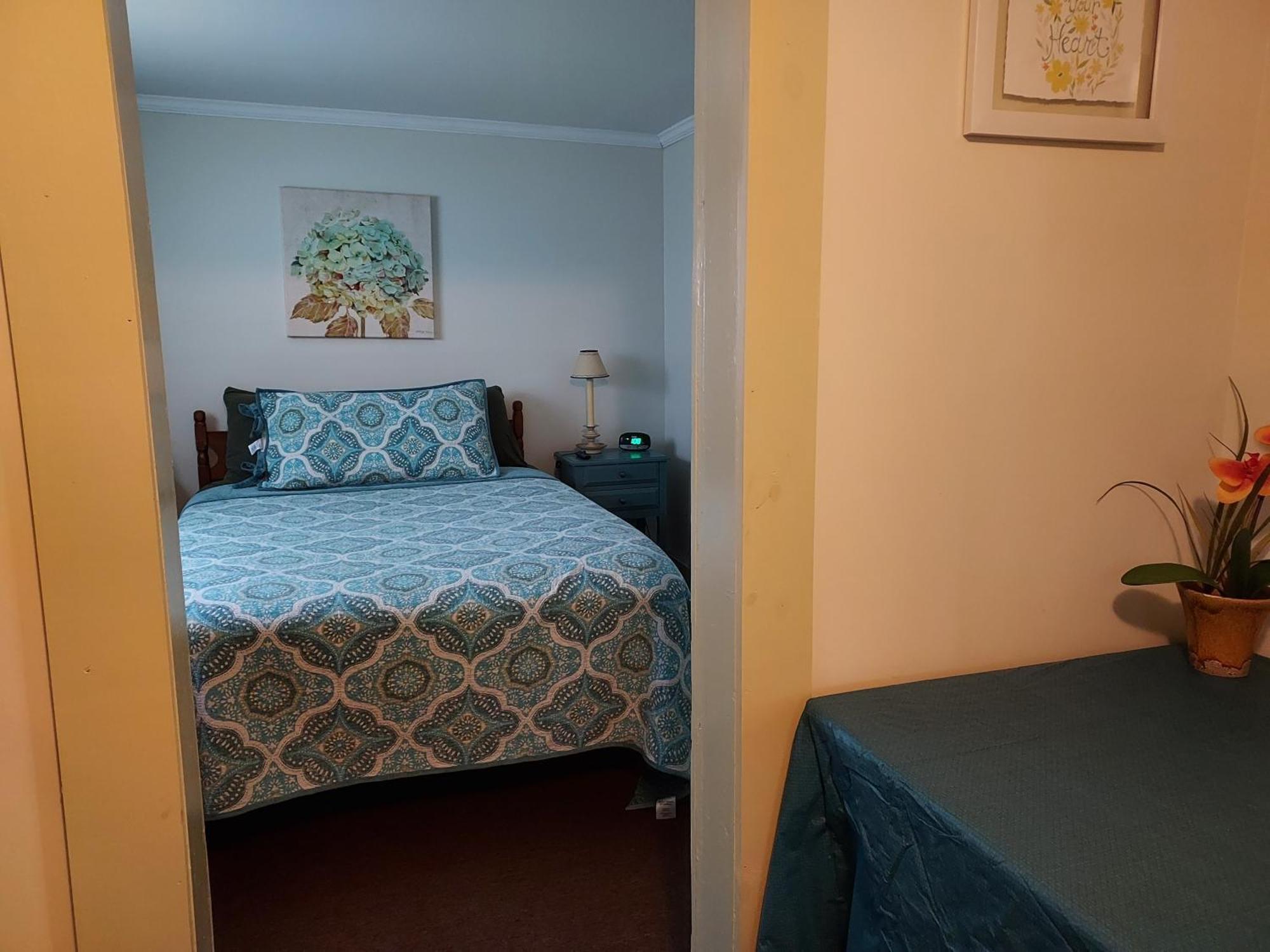 Serenity Motel Shaftsbury Екстериор снимка