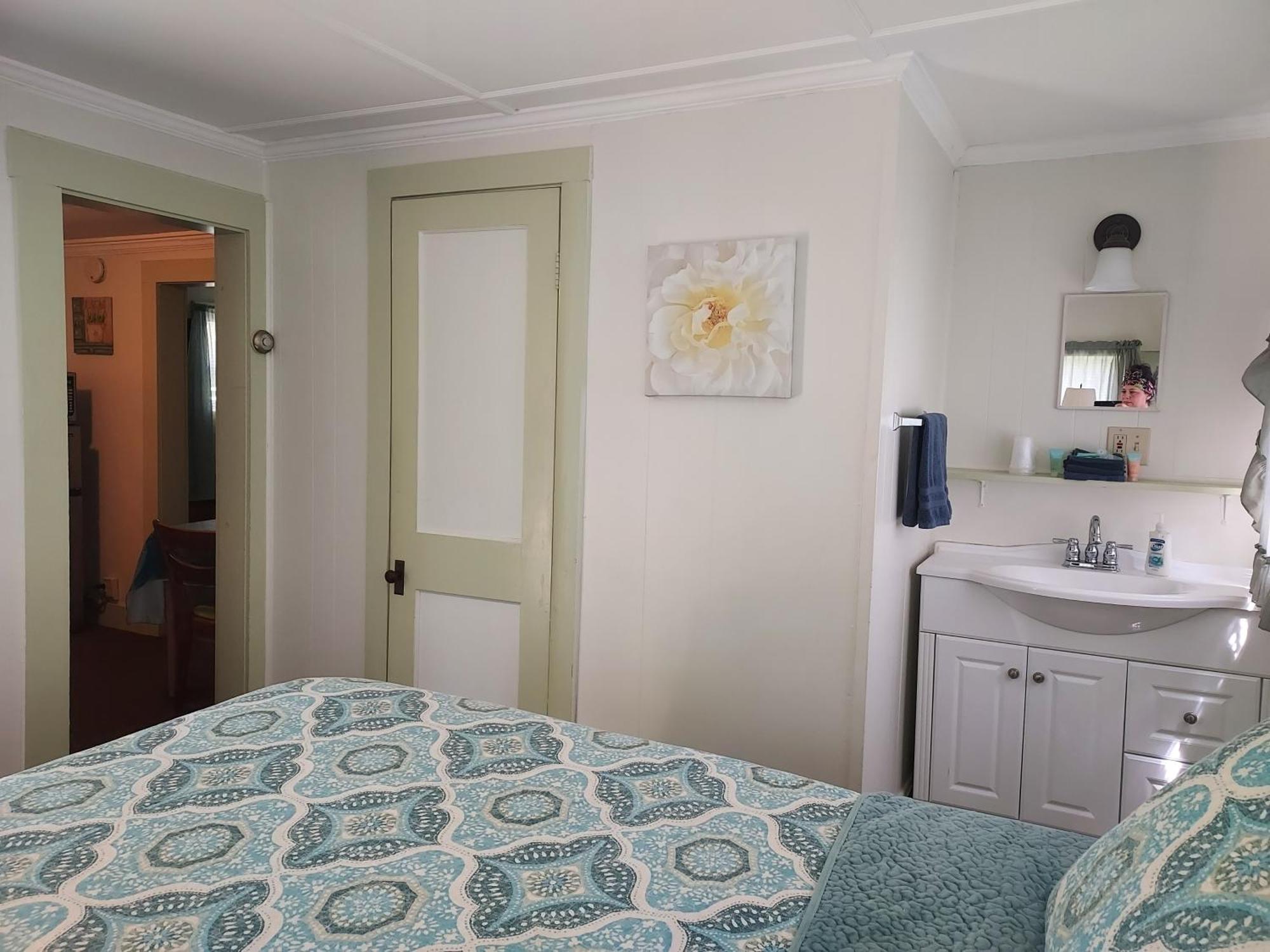 Serenity Motel Shaftsbury Екстериор снимка