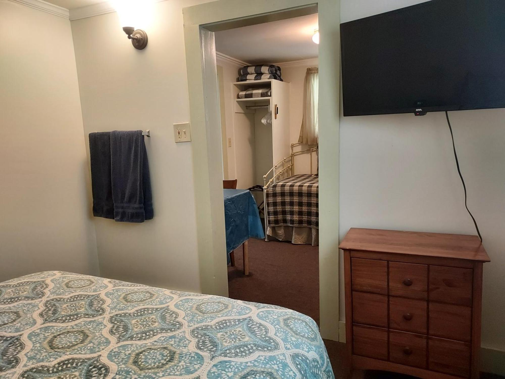 Serenity Motel Shaftsbury Екстериор снимка